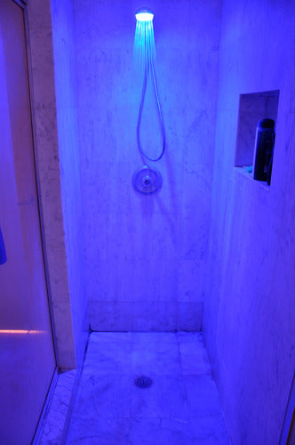 Sun Valley Tek Temperature Controlled Color Changing LED Showerhead